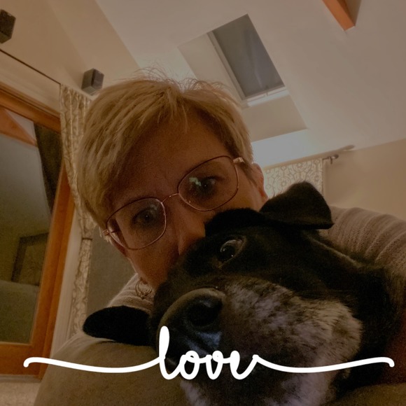 Meet your Posher, Kathy - Picture 1 of 1